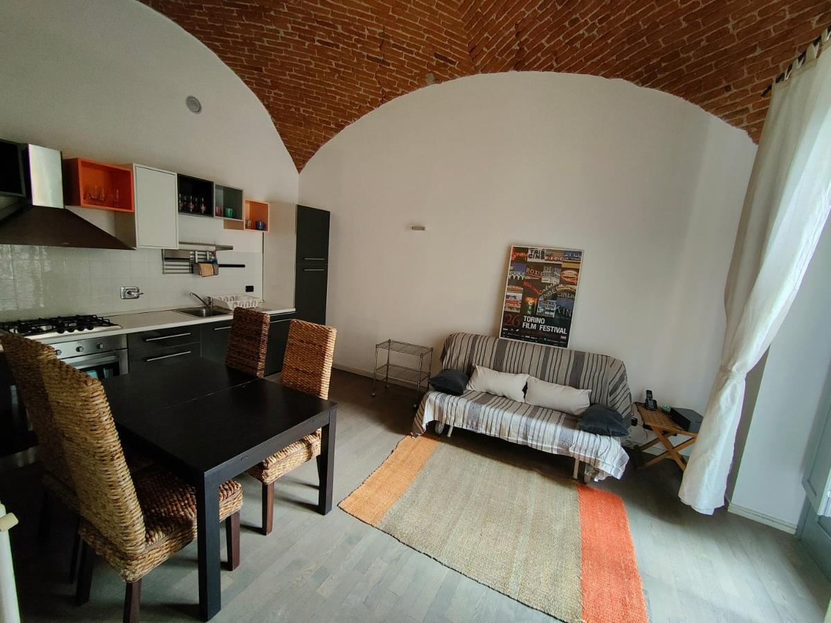 Accogliente Appartamento Tipo Loft Turin Exterior photo
